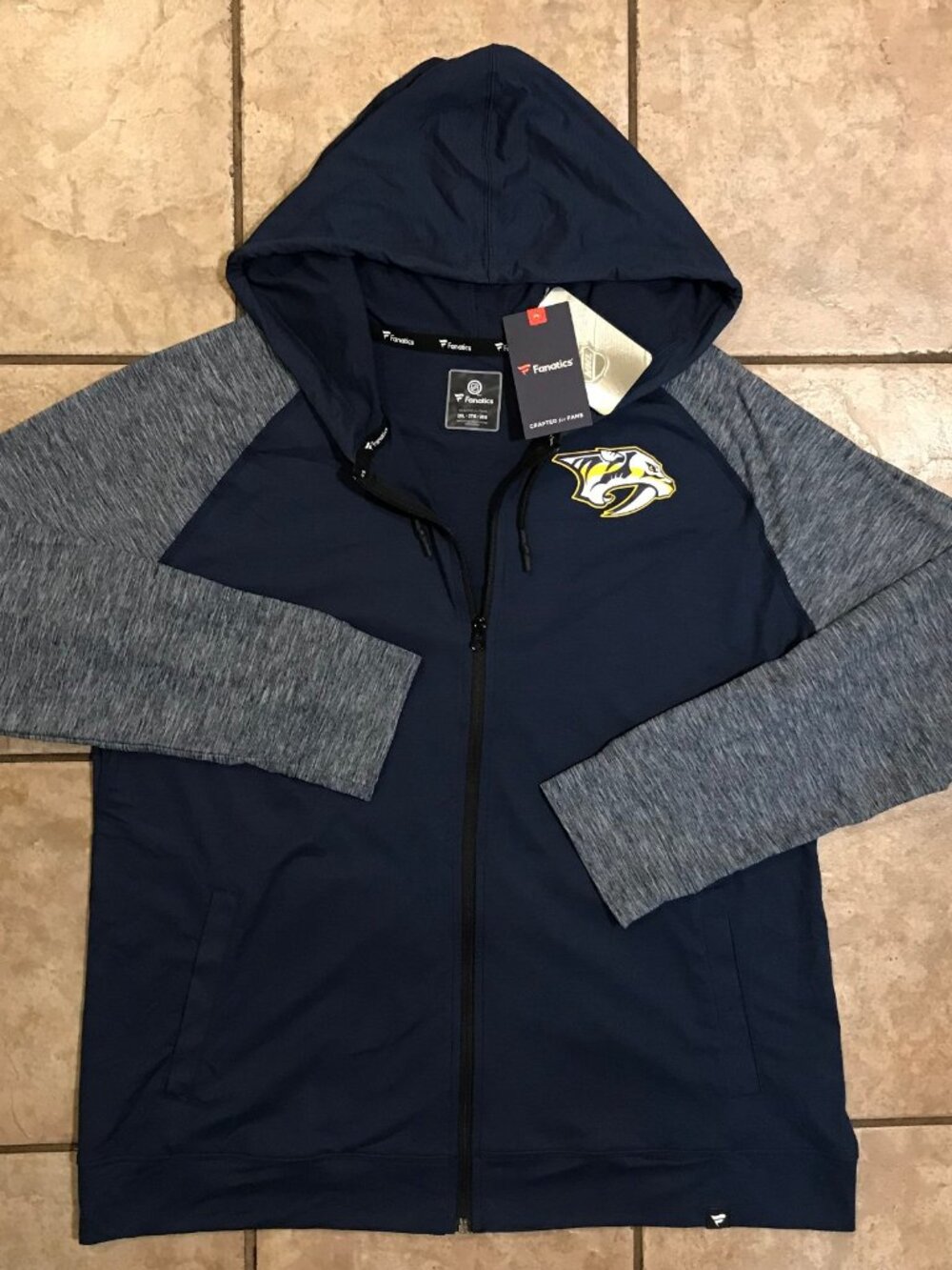 Men's Fanatics Nashville Predators Athletic Full Zip Hoodie- Size 2X